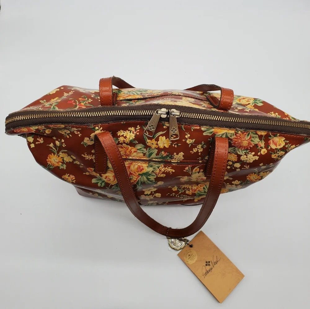 🔥Gorgeous Leather Patricia Nash Rochelle Satchel Shoulder Bag